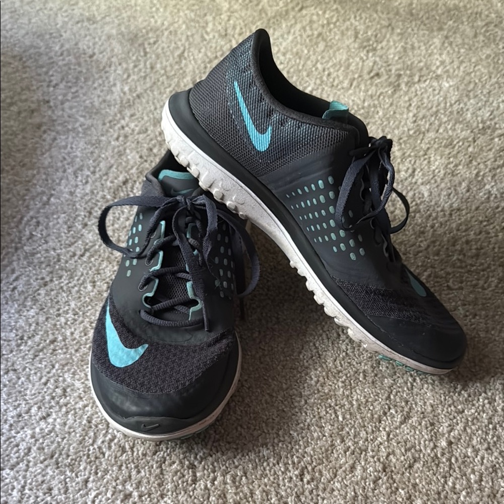 Nike Charcoal and Aqua Athletic Sneakers